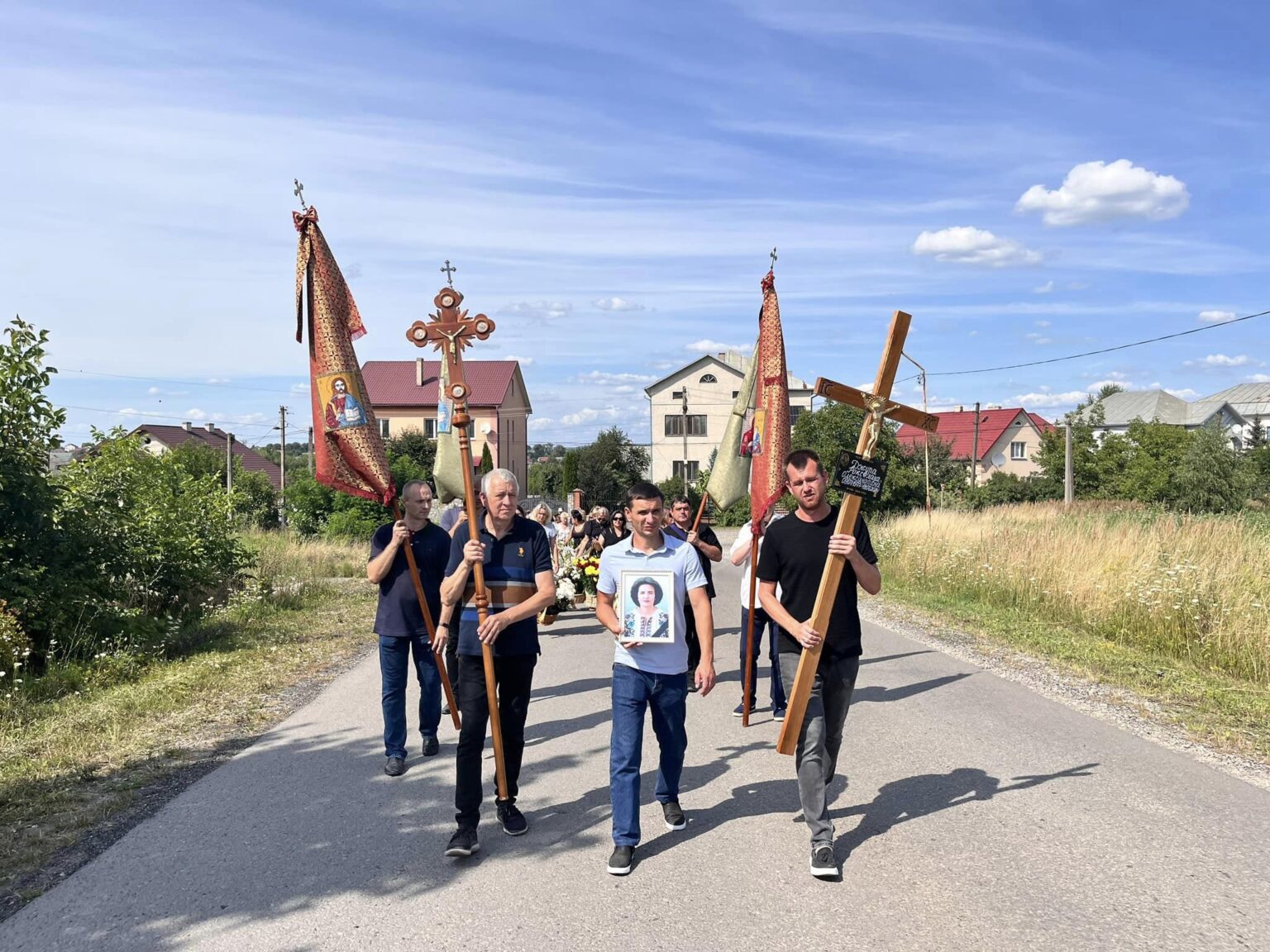 провели на останній спочинок Роксолану Джуру,у Бурштині,Бурштинська міська рада