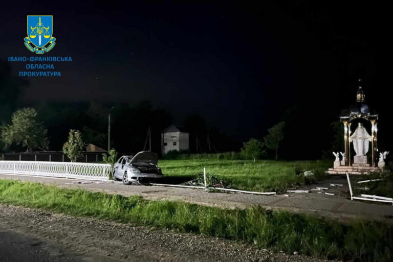 На Прикарпатті отримав вирок водій, який п'яним на смерть збив 16-річного хлопця