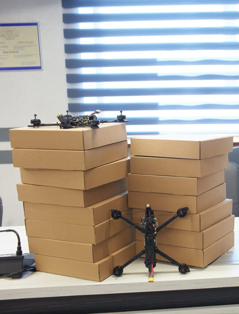 За допомогою програми "Бюджет участі" мешканці Драгомирчан придбали 15 дронів для військових