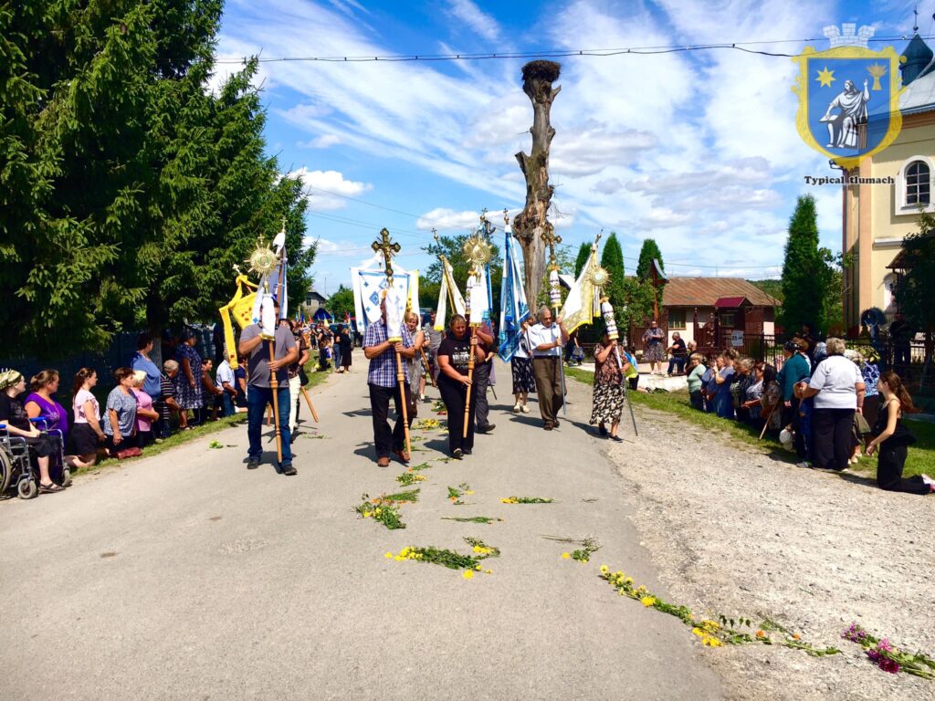 На Прикарпатті віддали шану полеглому воїну Яремі Єрошину