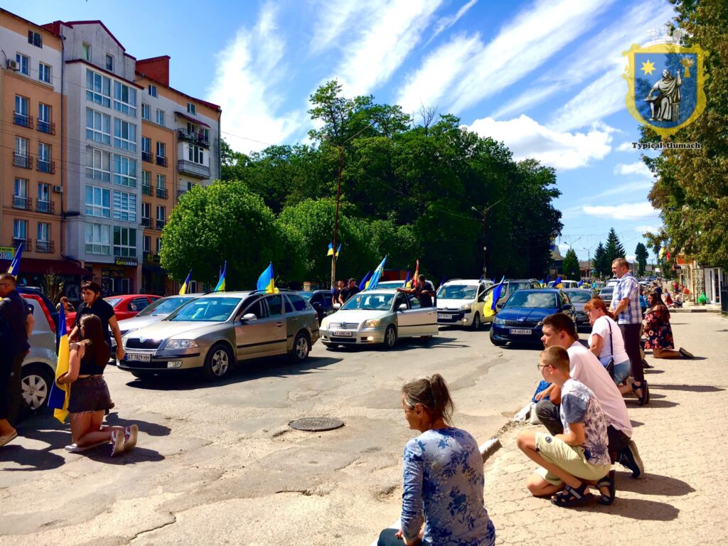 На Прикарпатті віддали шану полеглому воїну Яремі Єрошину