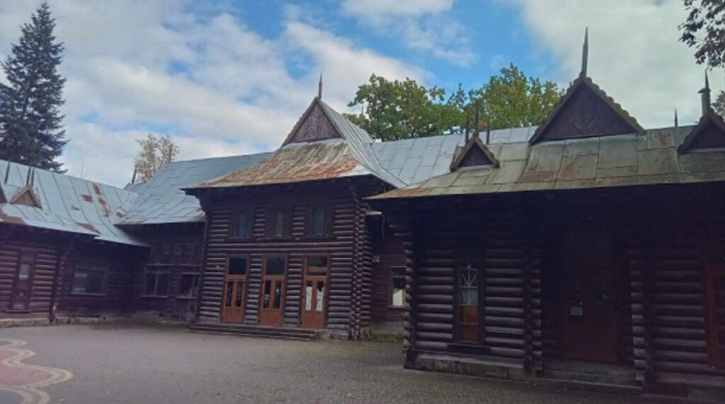 Власниця франківської "Трембіти" намагається через суд оформити право користування землею