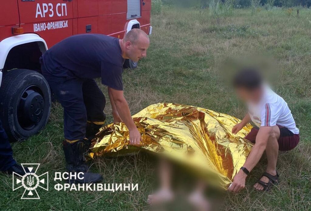 Троє людей потонули у Дністрі на Прикарпатті. ФОТО