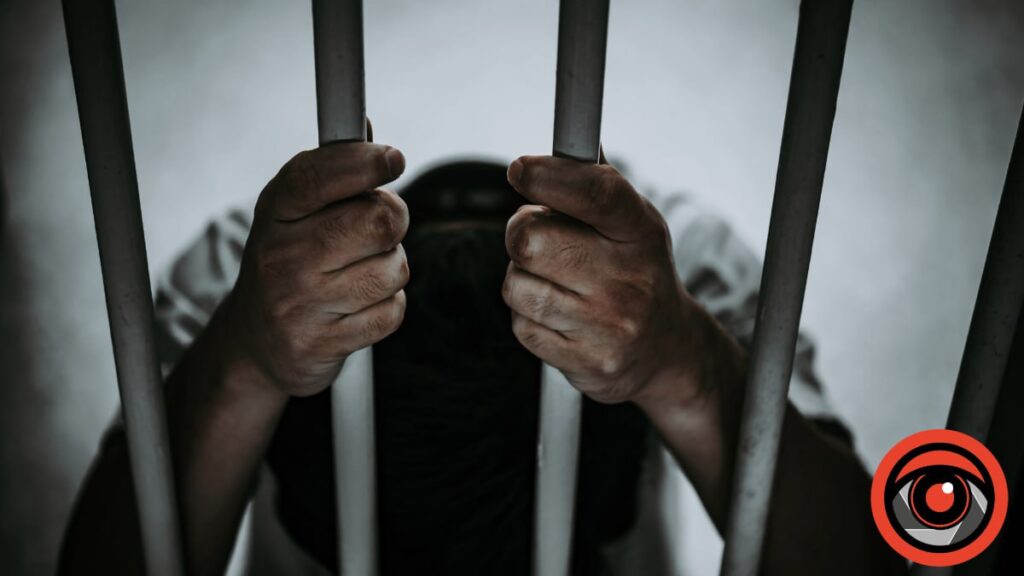 Засудженому за крадіжку франківцю додали термін за незаконне розпосюдження наркотиків