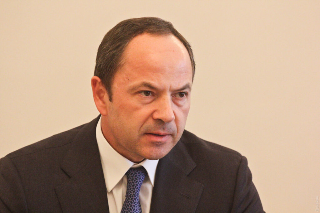 Дружина Тігіпка замилувала фото з їхньою новонародженою донечкою