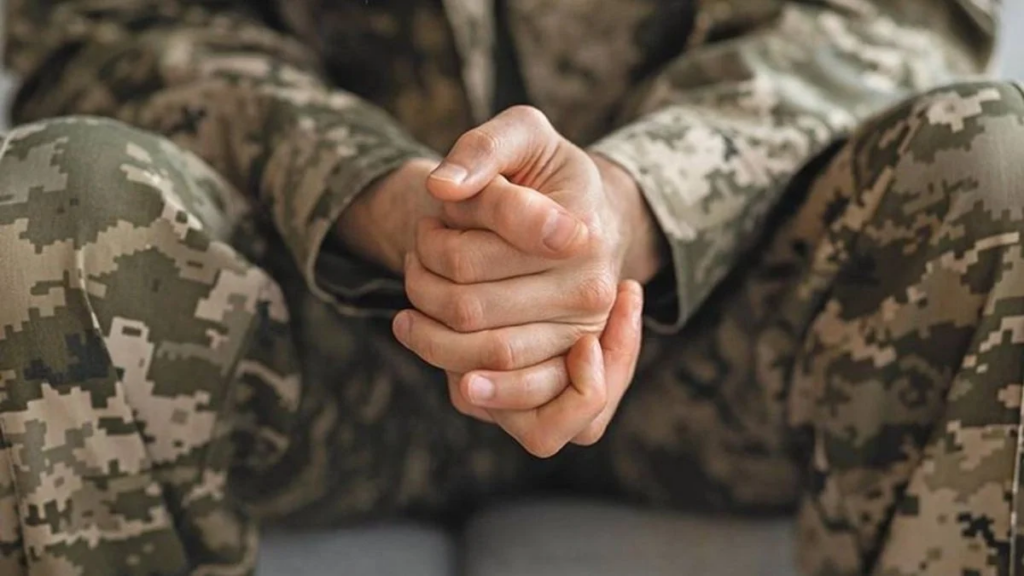 Кулеметник з Прикарпаття уник покарання за самовільне залишення військової частини