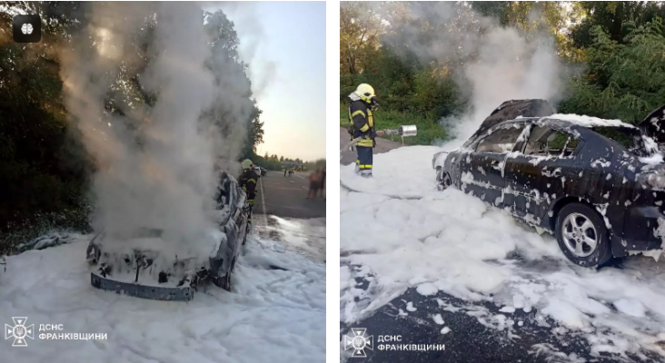 На Франківщині на дорозі згорів автомобіль. ФОТО