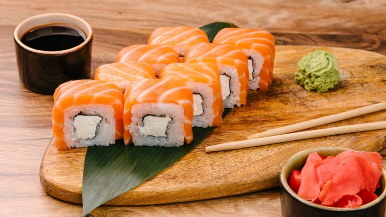 Доставка суші в Києві Arasaka Sushi - традиції японської кухні в кожному шматочку