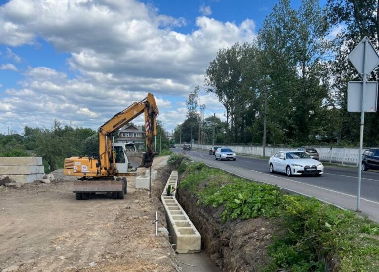 Як на Прикарпатті дбають про безпеку дорожнього руху