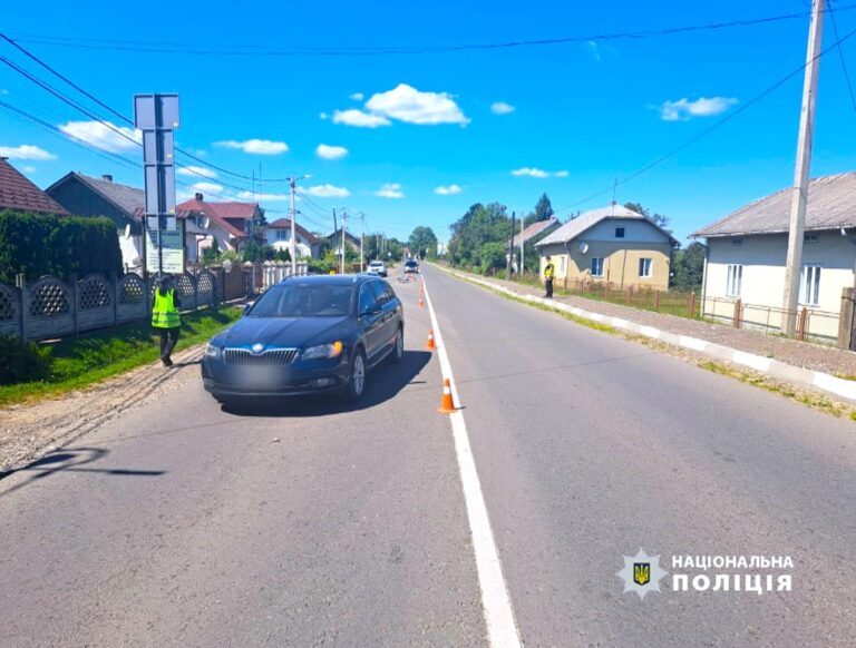 У Болехівській громаді водій легковика збив велосипедистку