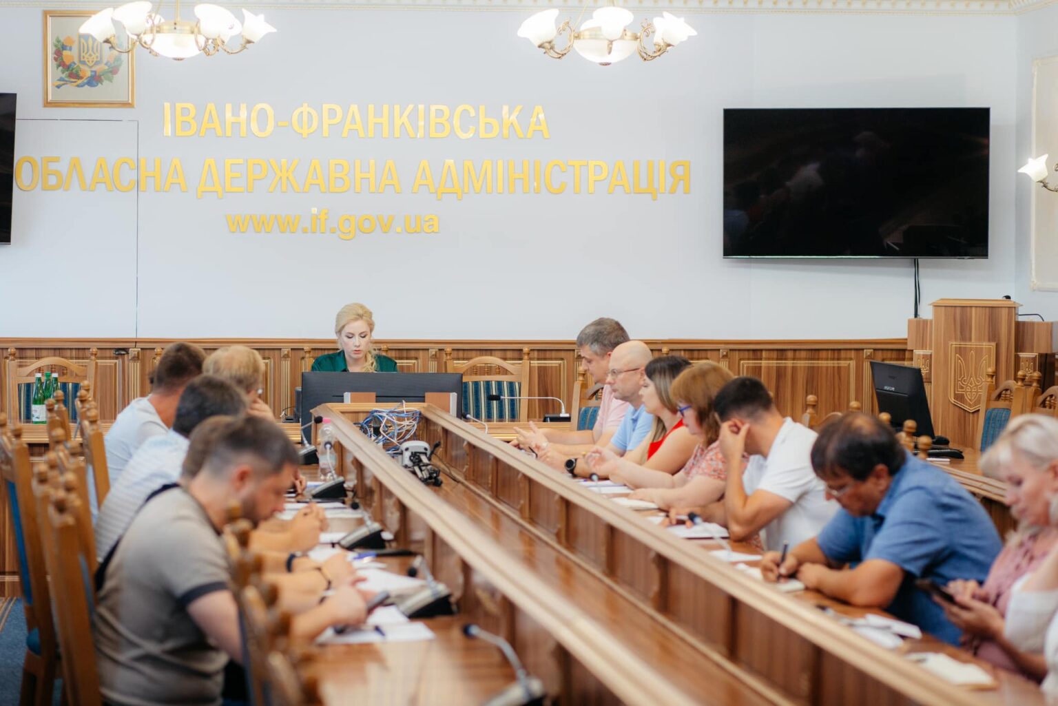 Скасувати договори,що стосуються непершочергових потреб,про підготовку Бурштинської громади до опалювального сезону,Світлана Онищук
