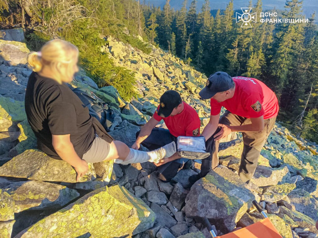 Прикарпатські рятувальники надали допомогу,Головне управління ДСНС України в Івано-Франківській області