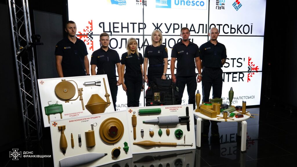 Рятувальники Франківщини провели тренінг,тренінг для журналістів,Головне управління ДСНС України в Івано-Франківській області