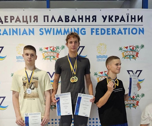 Франківець Матвій Українець переміг на юніорському чемпіонаті України з плавання