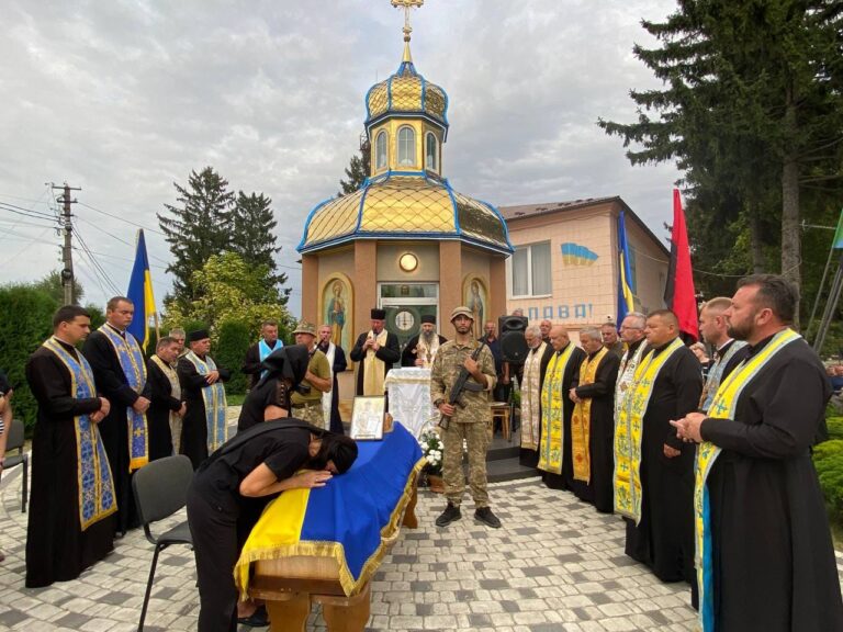 Сьогодні в Городенці поховають полеглого героя Ігоря Левицького