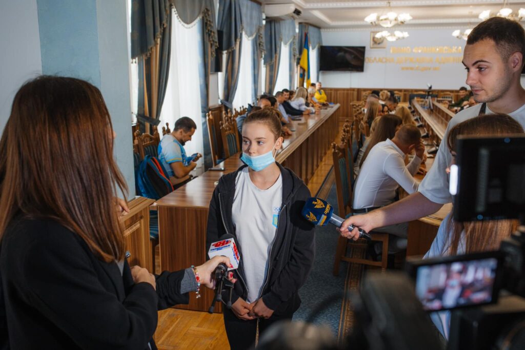 За вагомі досягнення нагородили понад пів сотні прикарпатських спортсменів та тренерів