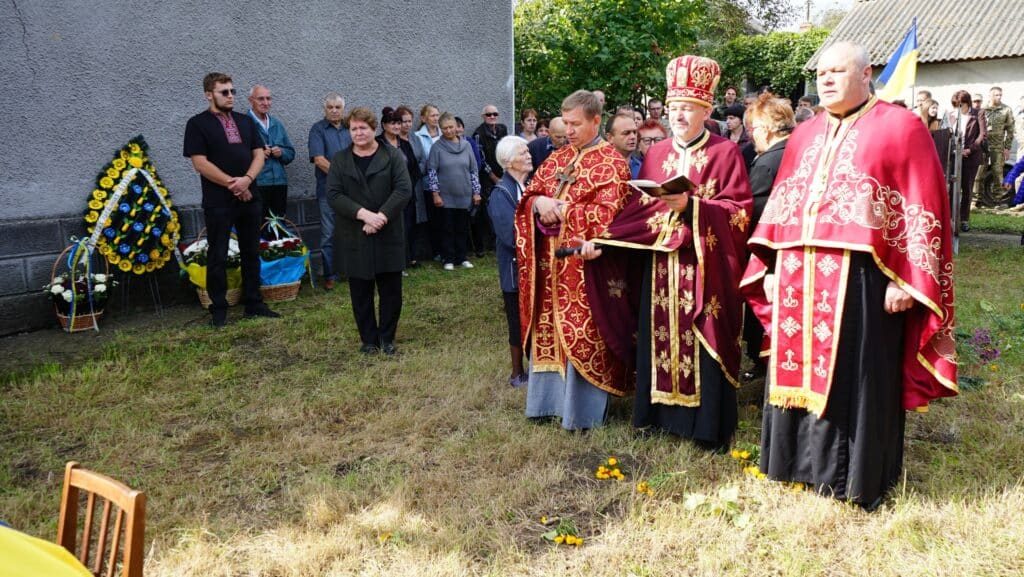 На Франківщині відбувся похорон Володимира Яреми, який більше року тому загинув на війні