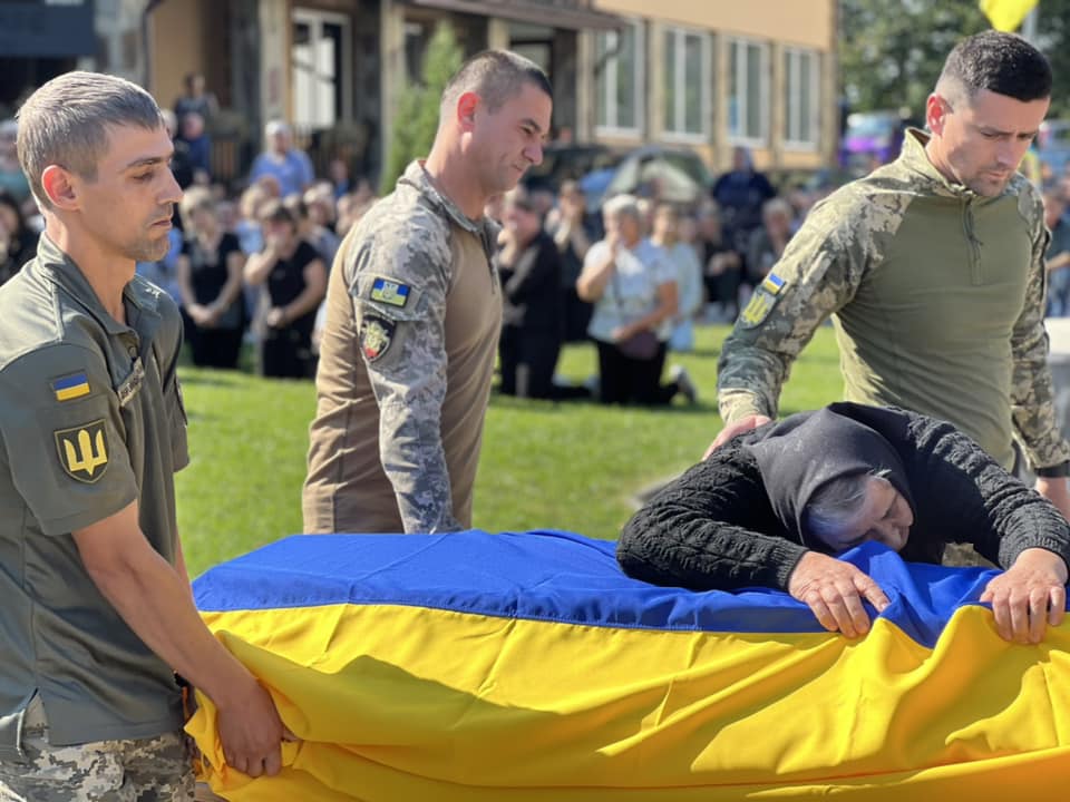 На Прикарпатті громада гідно зустріла земляка-героя Любомира Гулія