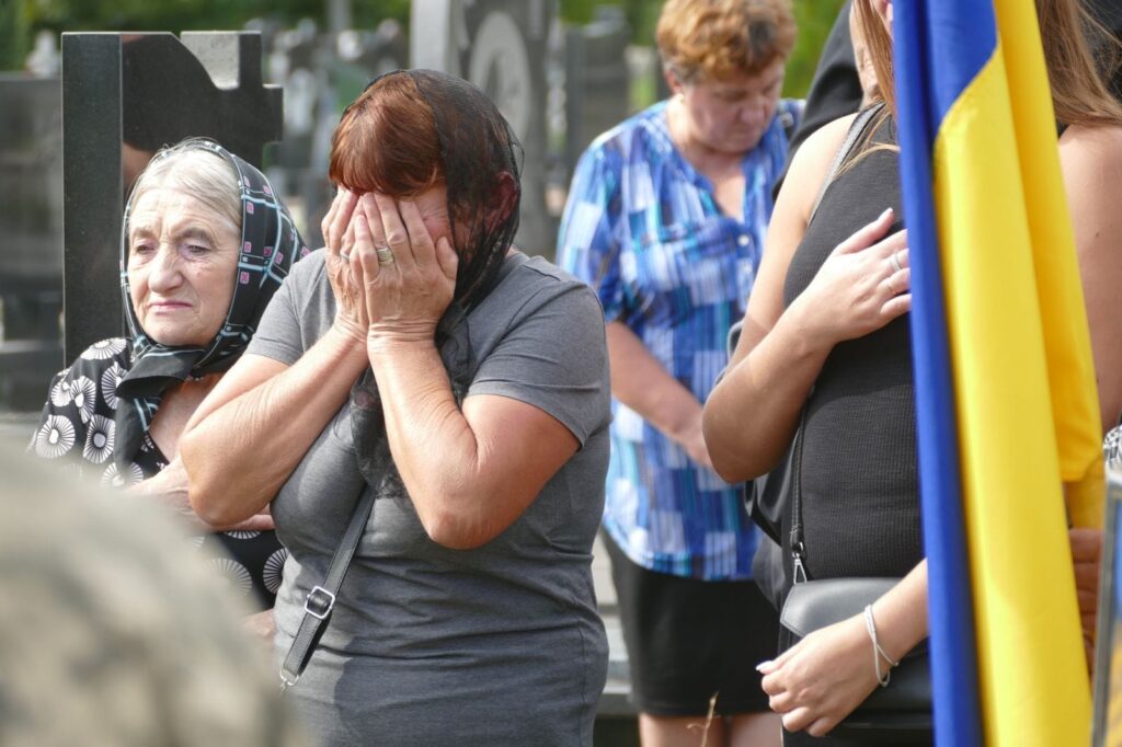 У Калуші провели в останню дорогу захисника України Івана Лопушинського ФОТО