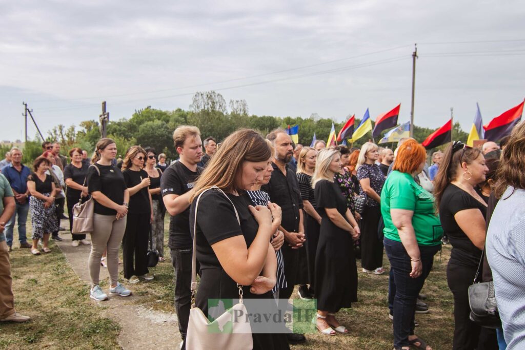 В Городенці поховали полеглого героя Ігоря Левицького. ФОТО