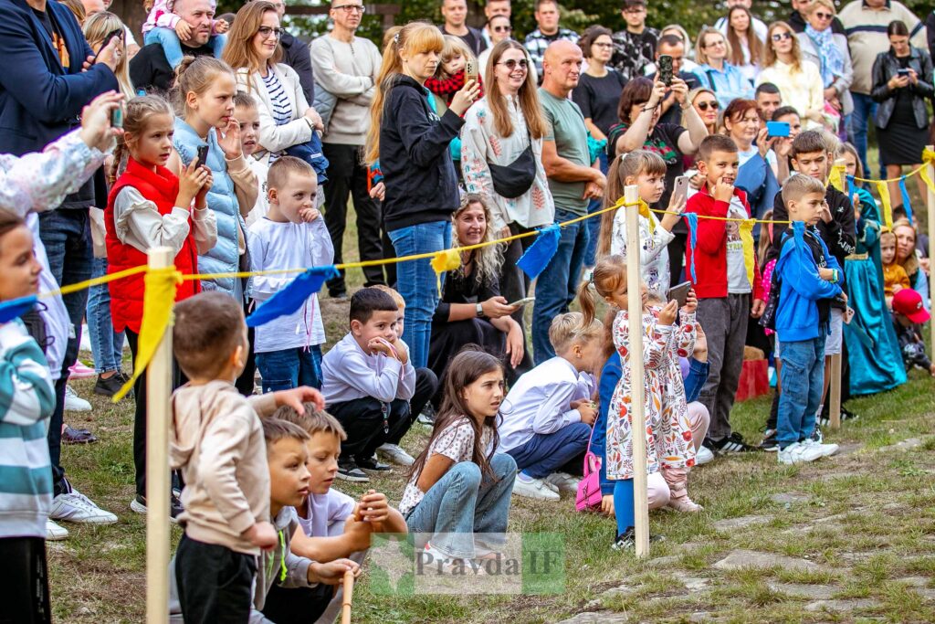 "Посвята у лицарі 2024": у Галичі відбулось цікаве костюмоване дійство. ФОТОРЕПОРТАЖ