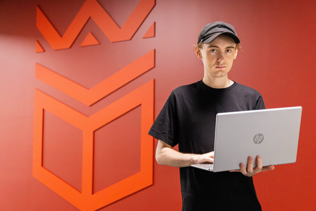 Студент УКД став призером VІІІ Міжнародного студентського конкурсу зі шрифту і каліграфії Pangram,університет короля данила,Віталій Гоцанюк