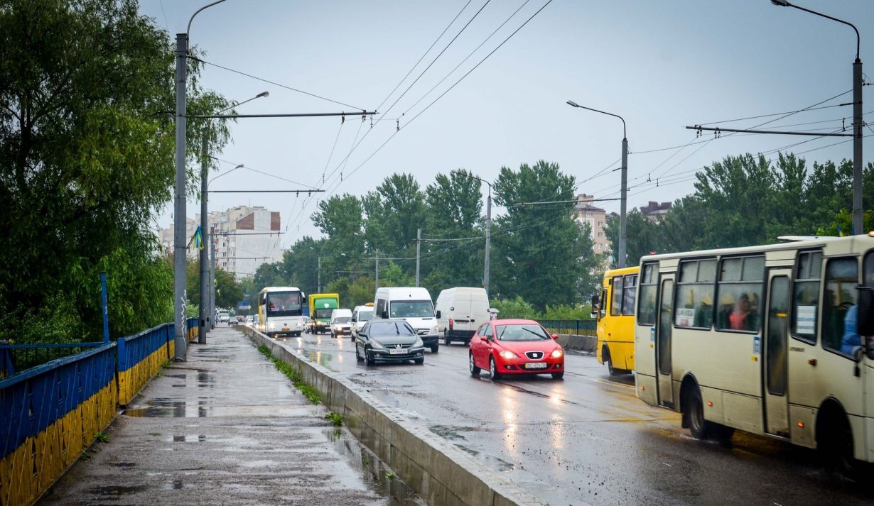 Найближчим часом мешканців Пасічної чекають незручності. Чиновники пояснили, чому 