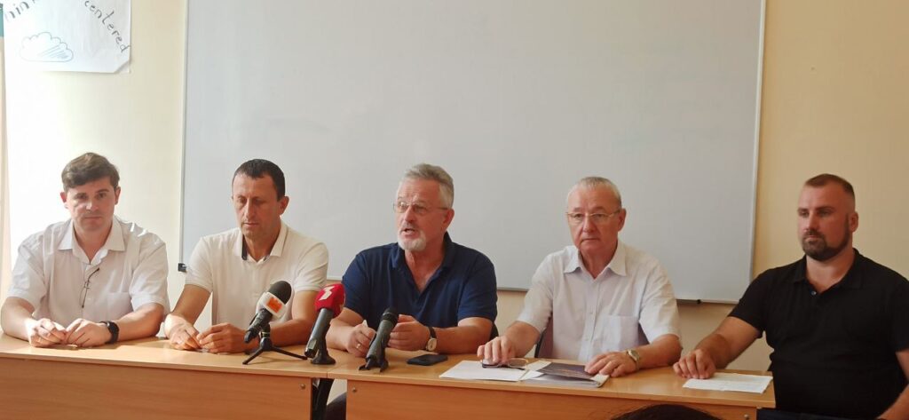 інноваційні програми підвищення кваліфікації для публічних службовців,Івано-Франківським національним технічним університетом нафти і газу,Агенція розвитку ОТГ Прикарпаття,Дмитро Дзвінчук