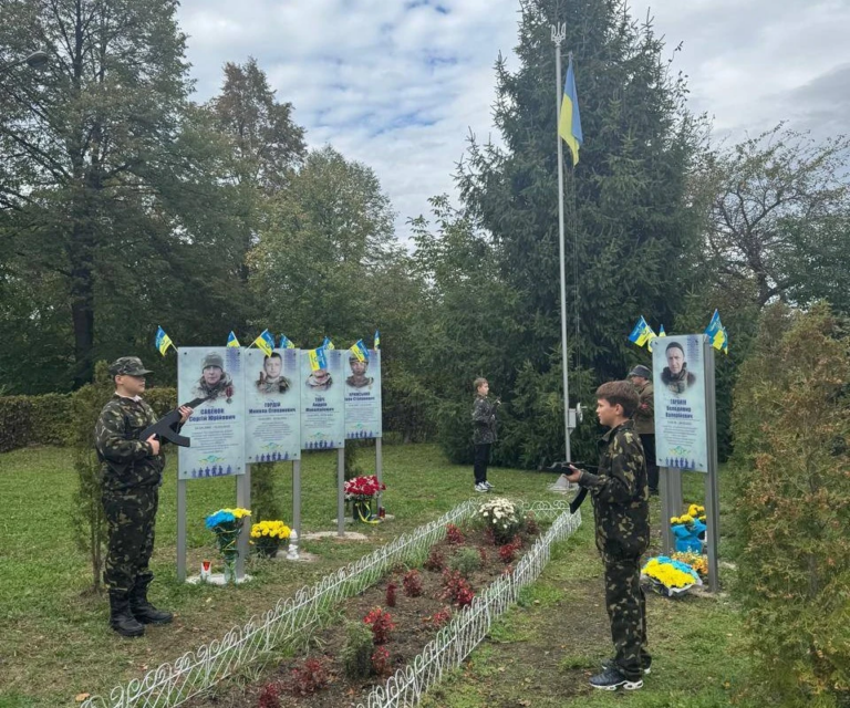 У Косові відкрили Алею слави полеглим захисникам