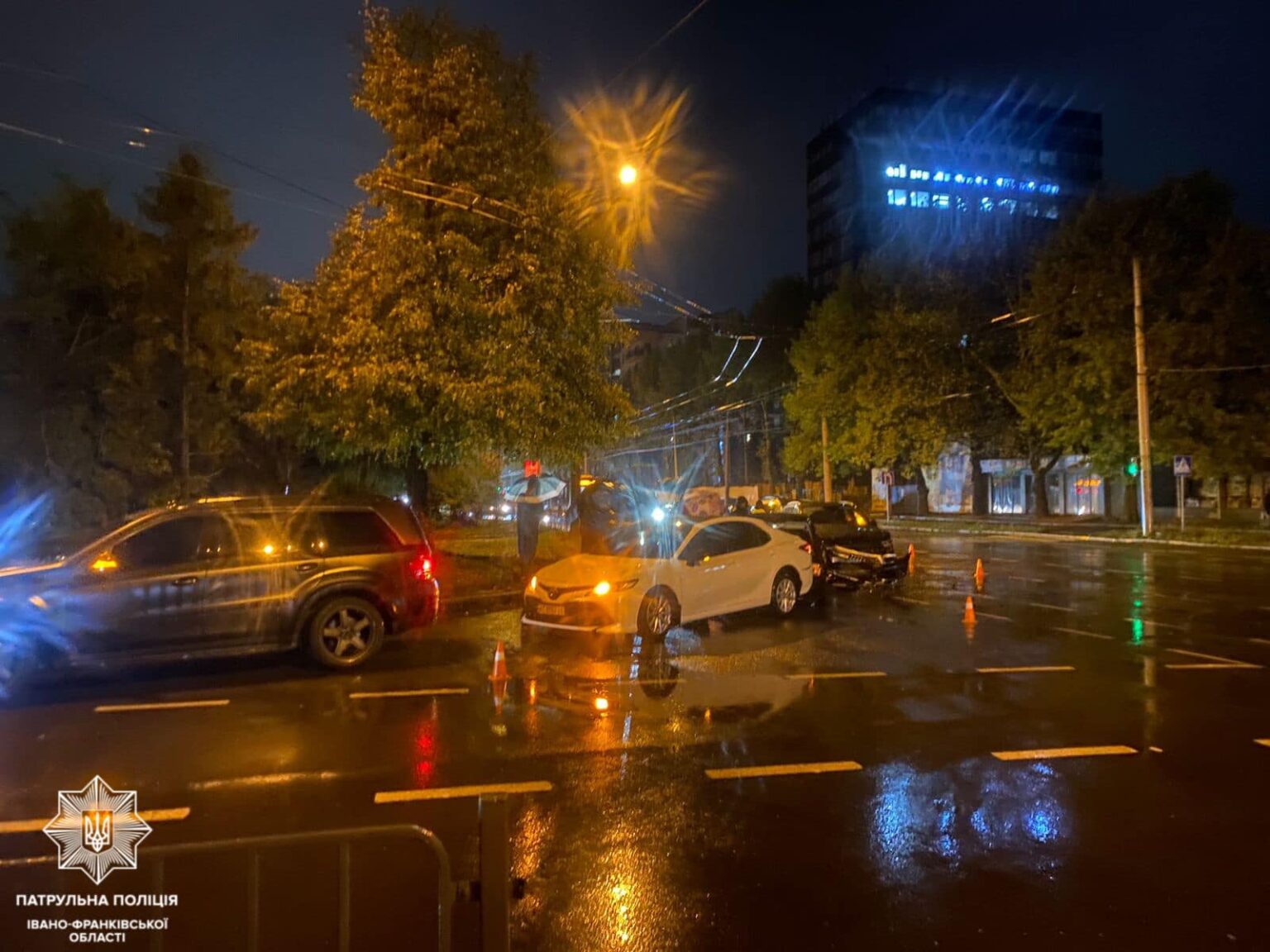 У Франківську ДТП,на Вовчинецькій зіштовхнулись чотири автомобілі,Патрульна поліція Івано-Франківської області