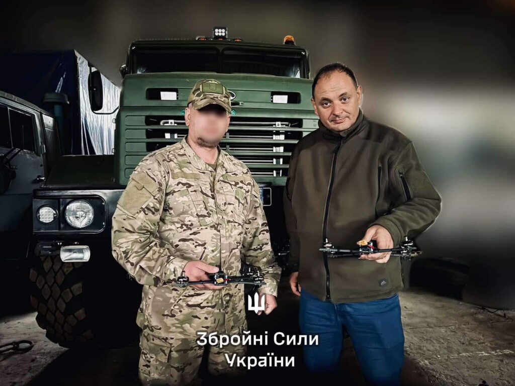 Марцінків передав 70 FPV-дронів від Франківської громади захисникам на Харківщині ФОТО