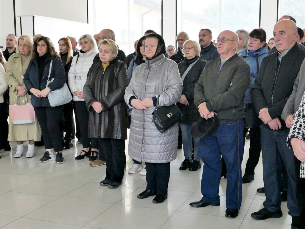 На Прикарпатті попрощалися із відомим журналістом Володимиром Заником