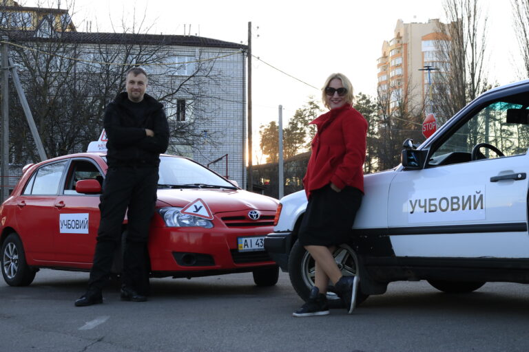 «Автомат» или «Механика»: на какой КПП лучше учиться водить автомобиль?