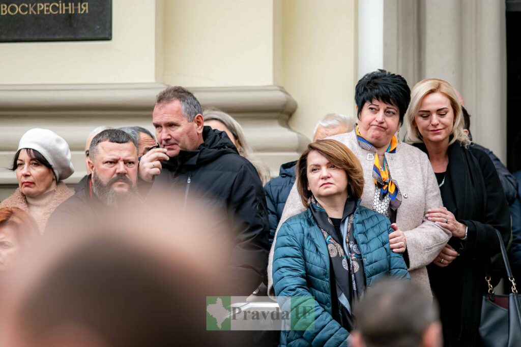 У Франківську попрощалися із підприємцем Володимиром Балагурою. ФОТО