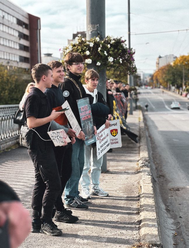 Франківці вкотре зібралися на акцію підтримки полонених та зниклих безвісти захисників