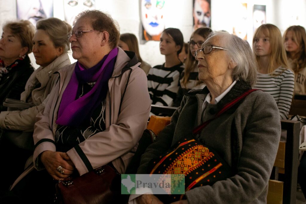 Письменниця Любов Загоровська презентувала у Івано-Франківську книгу "Таборові діти" ФОТО