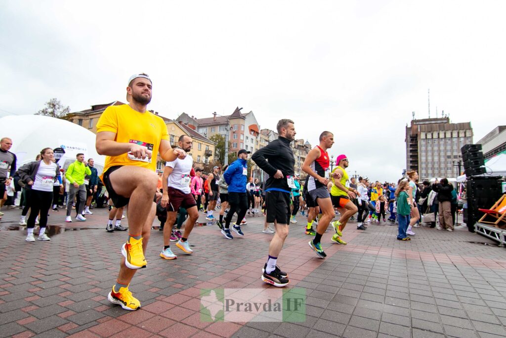 У Франківську стартувала наймасштабніша спортивна подія року - Frankivsk Half Marathon ФОТО