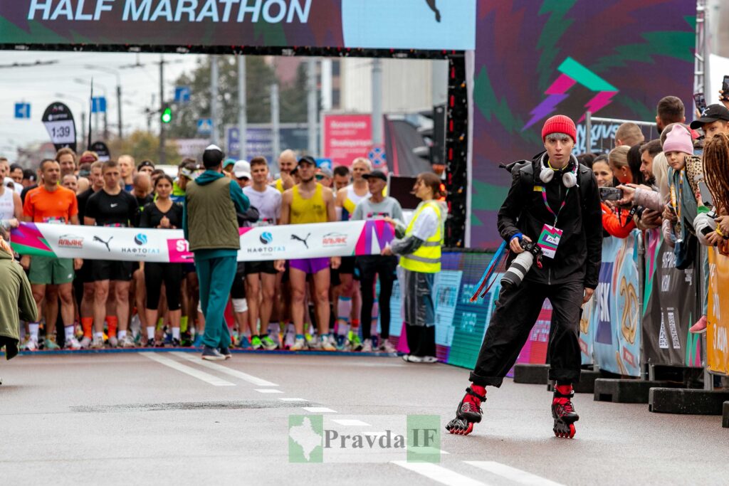 У Франківську стартувала наймасштабніша спортивна подія року - Frankivsk Half Marathon ФОТО