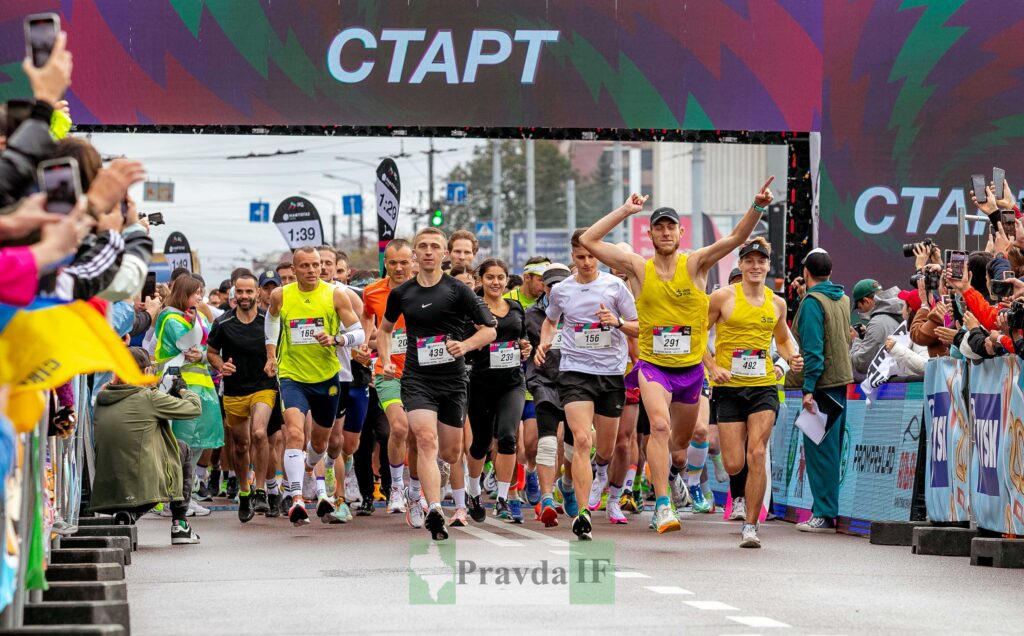 У Франківську стартувала наймасштабніша спортивна подія року - Frankivsk Half Marathon ФОТО