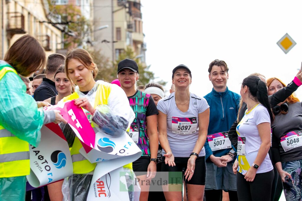 У Франківську стартувала наймасштабніша спортивна подія року - Frankivsk Half Marathon ФОТО