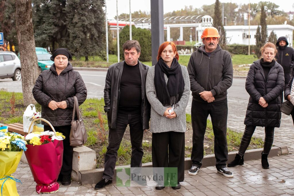 У Франківську відкрили Стелу загиблим героям