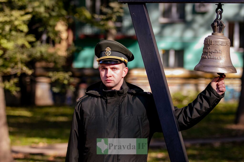 У Івано-Франківську предстоятель ПЦУ Епіфаній очолив акцію «Дзвін пам’яті» за полеглими захисниками