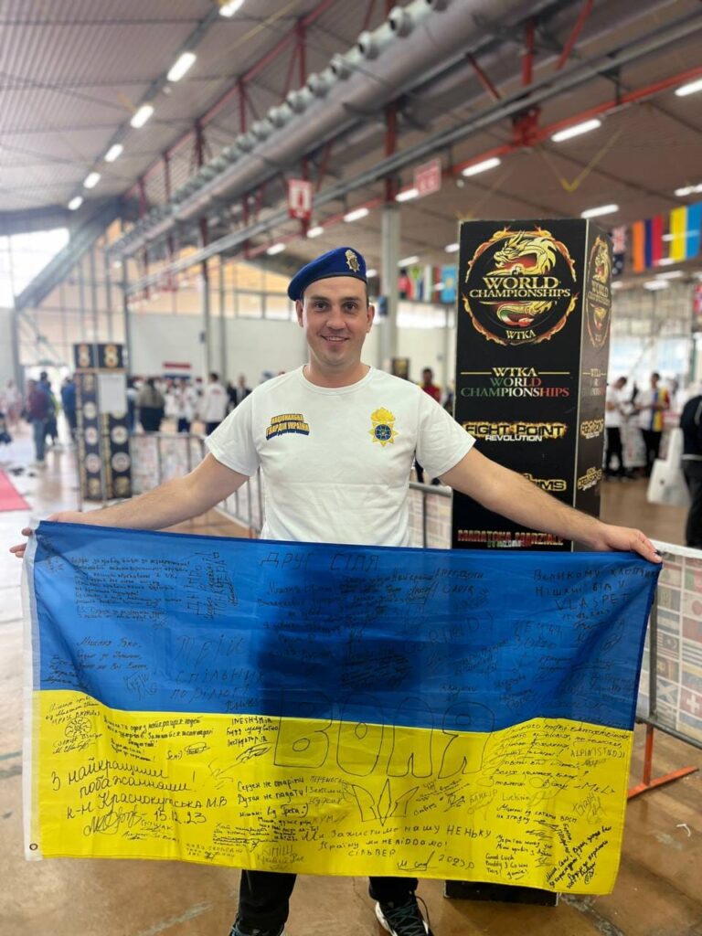 Нацгвардієць Михайло Селіванов присвятив перемогу на Чемпіонаті світу з кікбоксингу загиблим побратимам ВІДЕО