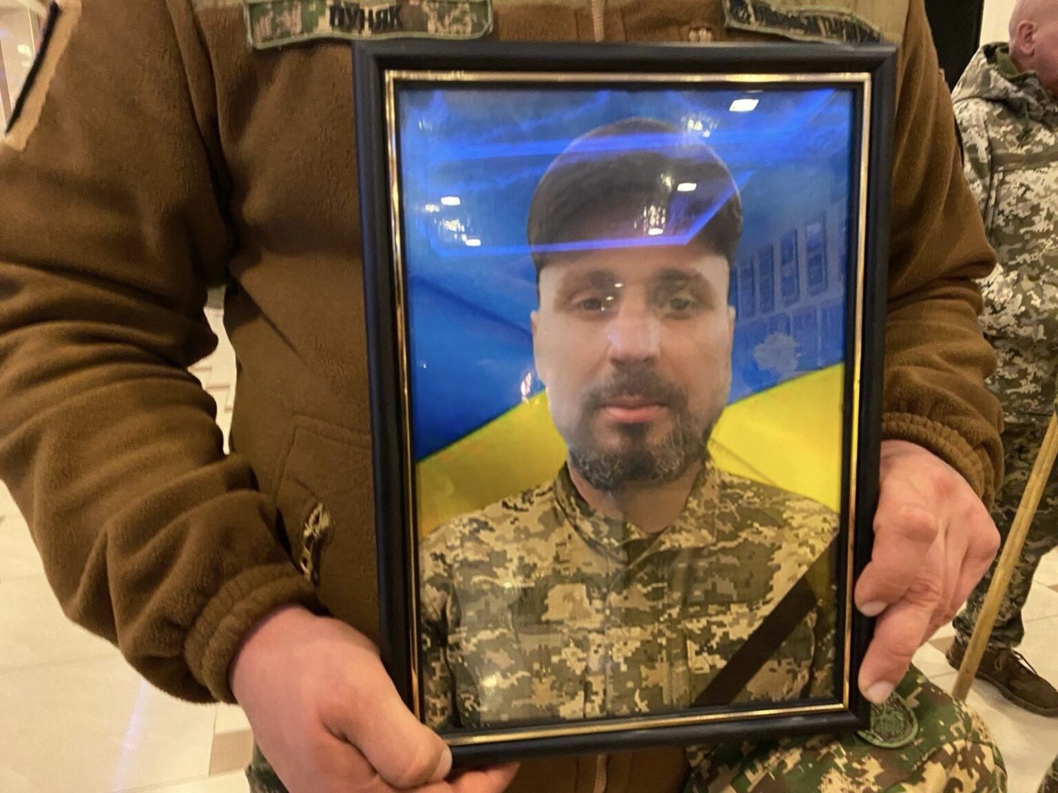 На Городенківщині провели в останню дорогу мужнього Героя,На Городенківщині,Бойка Віталія