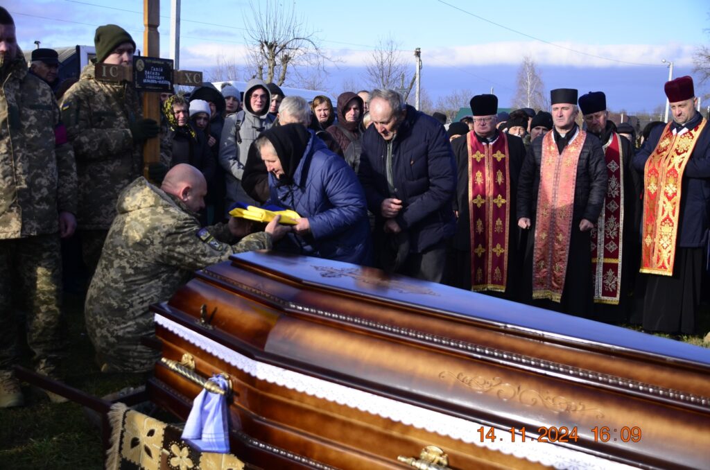 На Богородчанщині провели в останню путь полеглого бійця Василя Галія