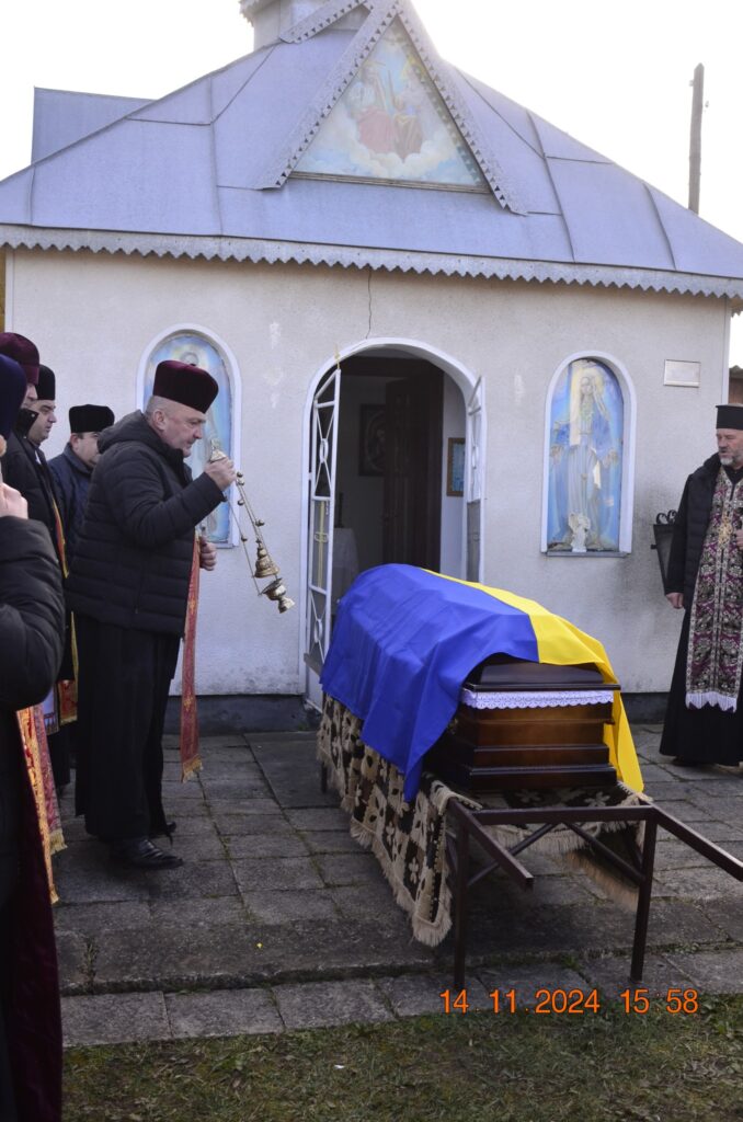 На Богородчанщині провели в останню путь полеглого бійця Василя Галія