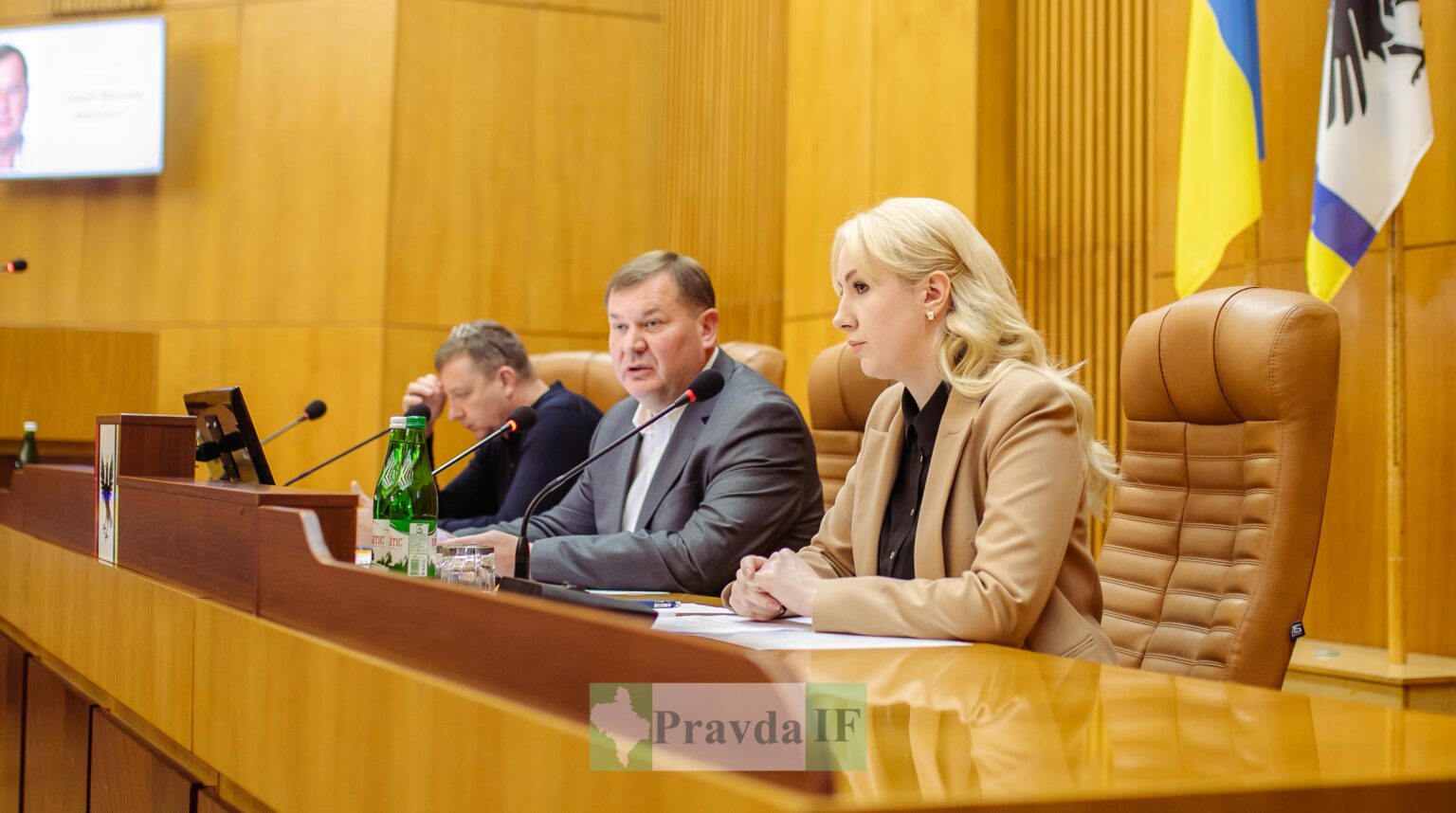 Cесія Івано-Франківської обласної ради в обличчях ФОТОРЕПОРТАЖ