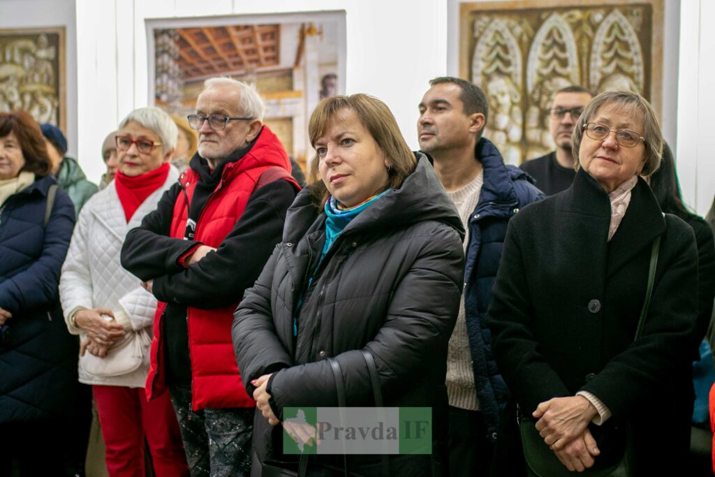 З народних джерел: у Франківську відкрилась ретроспективна виставка Михайло Мурафа. ФОТОРЕПОРТАЖ