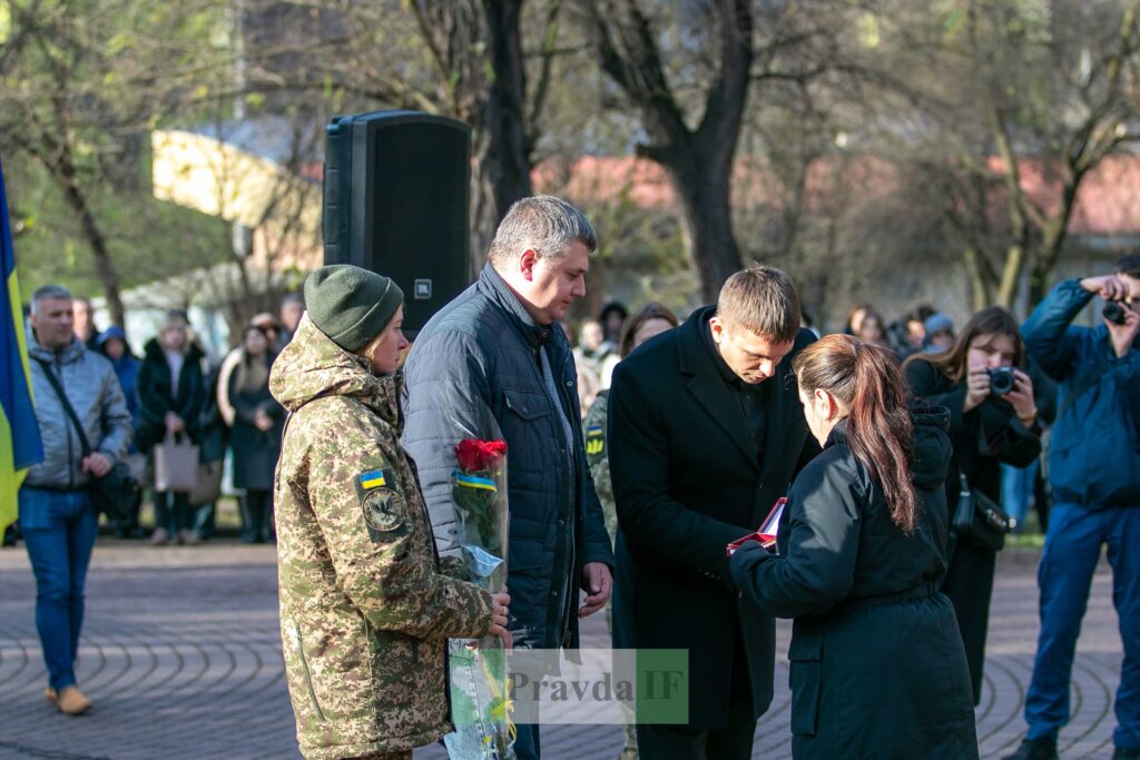 В Івано-Франківську вшанували пам'ять полеглих бійців. ФОТО