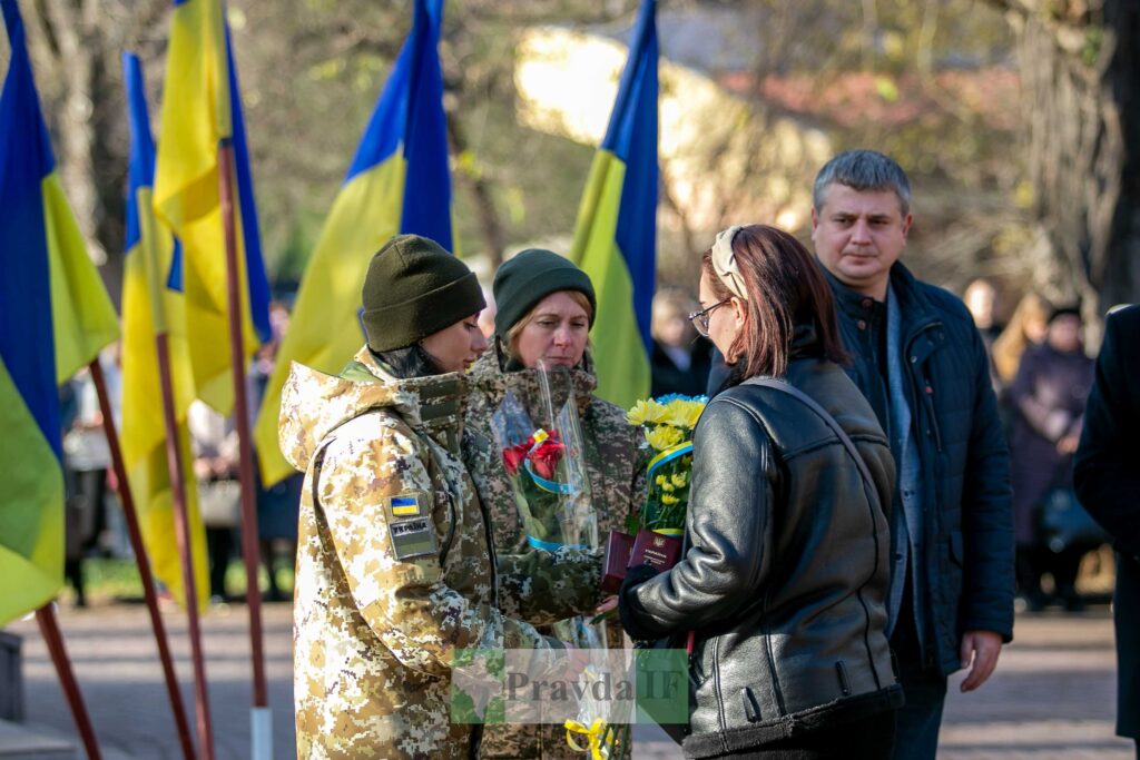 В Івано-Франківську вшанували пам'ять полеглих бійців. ФОТО